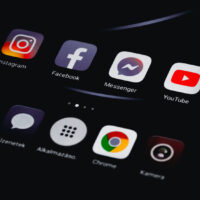  Does Social Media Use Cause Depression?