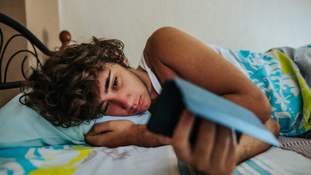 Why Young People Fail to Report Harmful Online Experiences